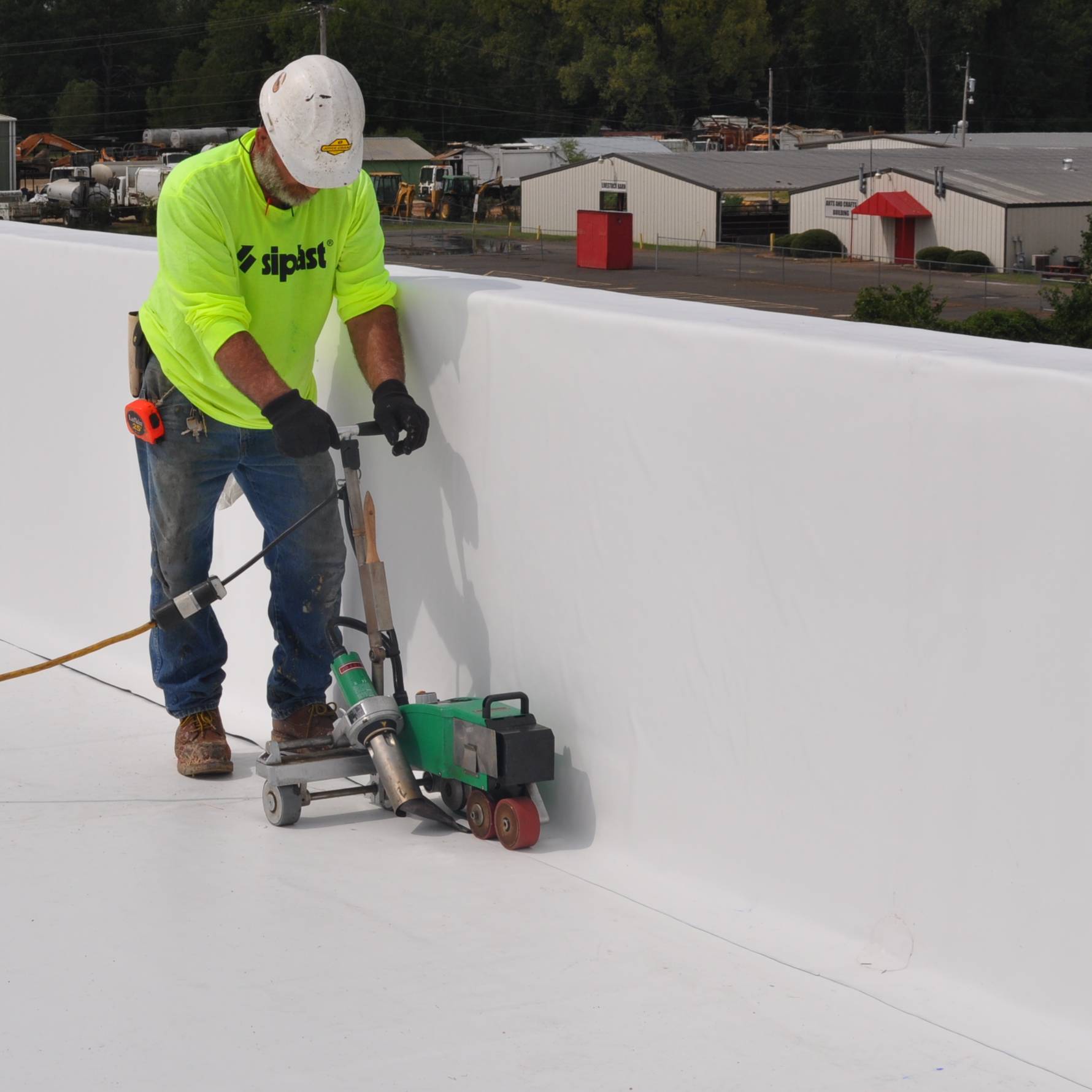 Parasolo KEE, heat welded installed