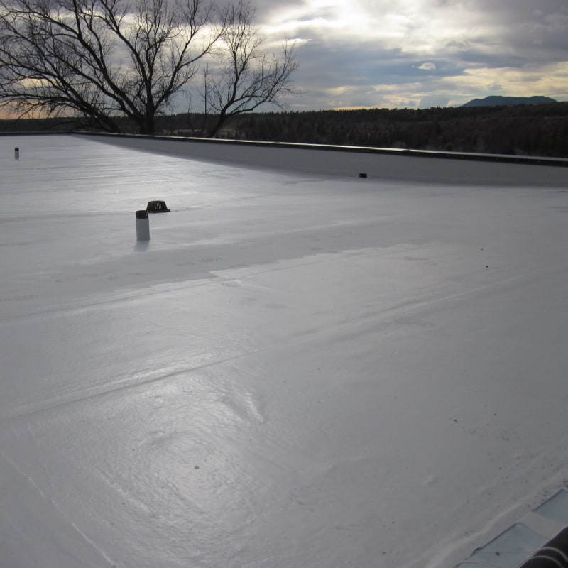 PMMA materials on a roof