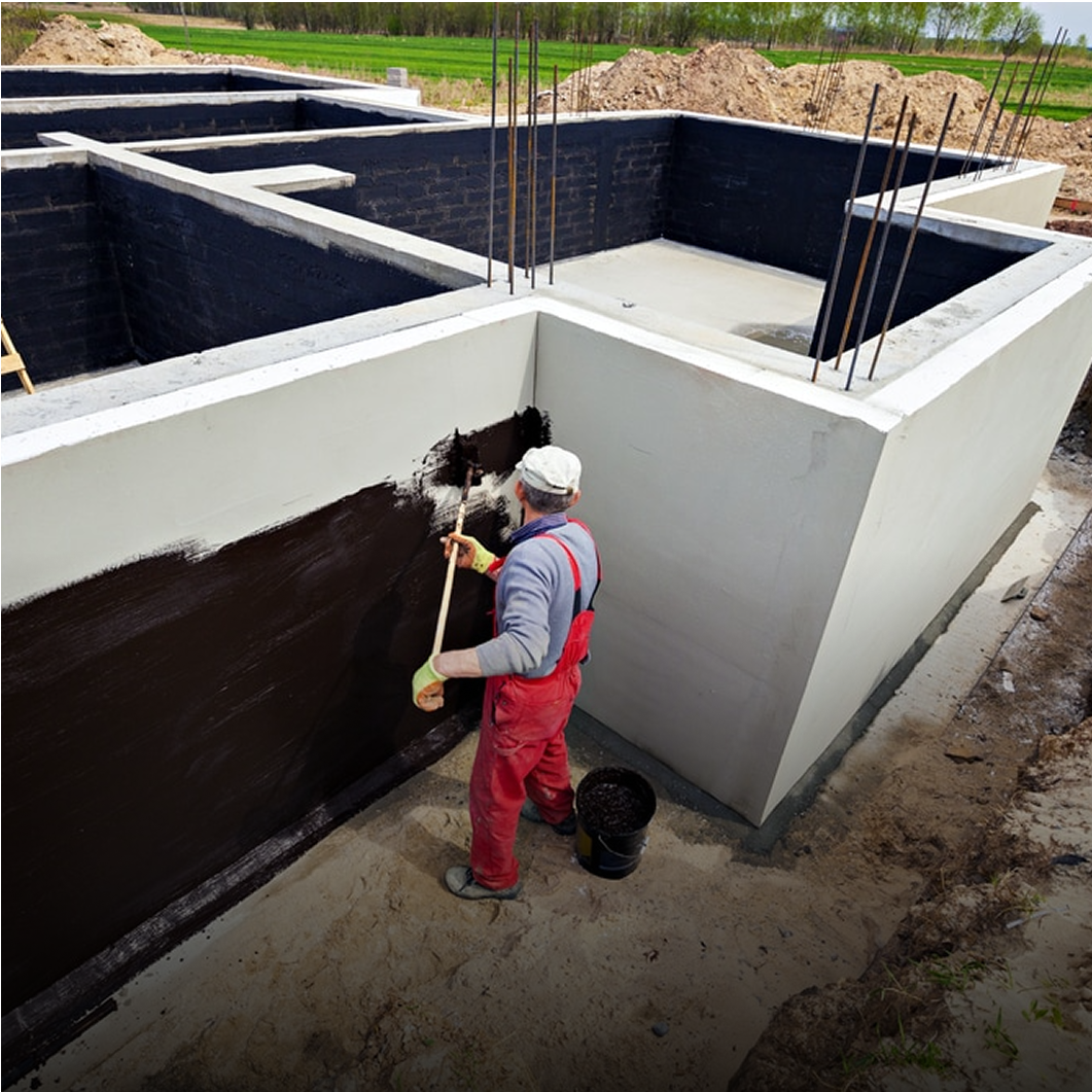 Construction site for new building using pre-applied waterproofing membrane material from Siplast.