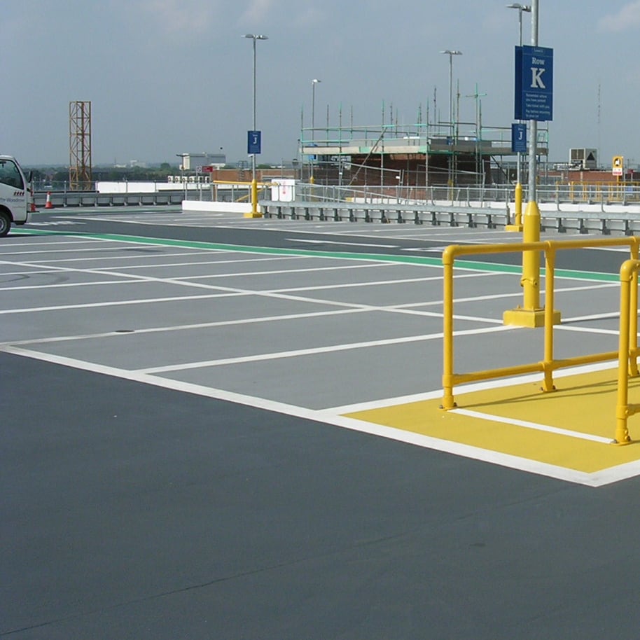 PMMA vehicular traffic waterproofing