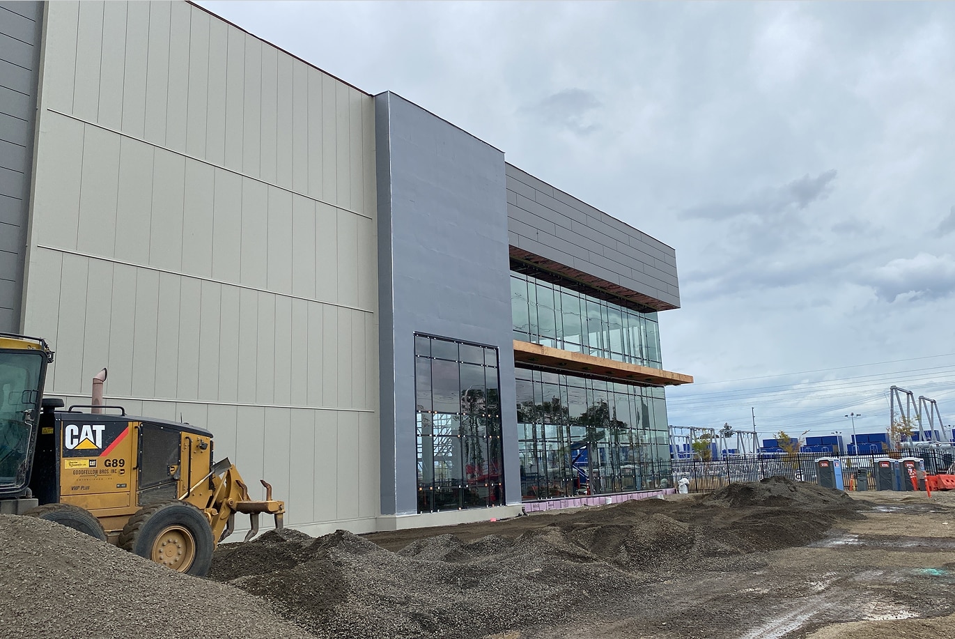 T5 Data Center featuring the Siplast WALLcontrol AWB System for building enclosure protection.