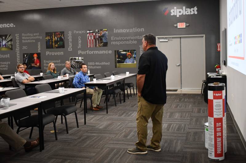 education class at RISE Center