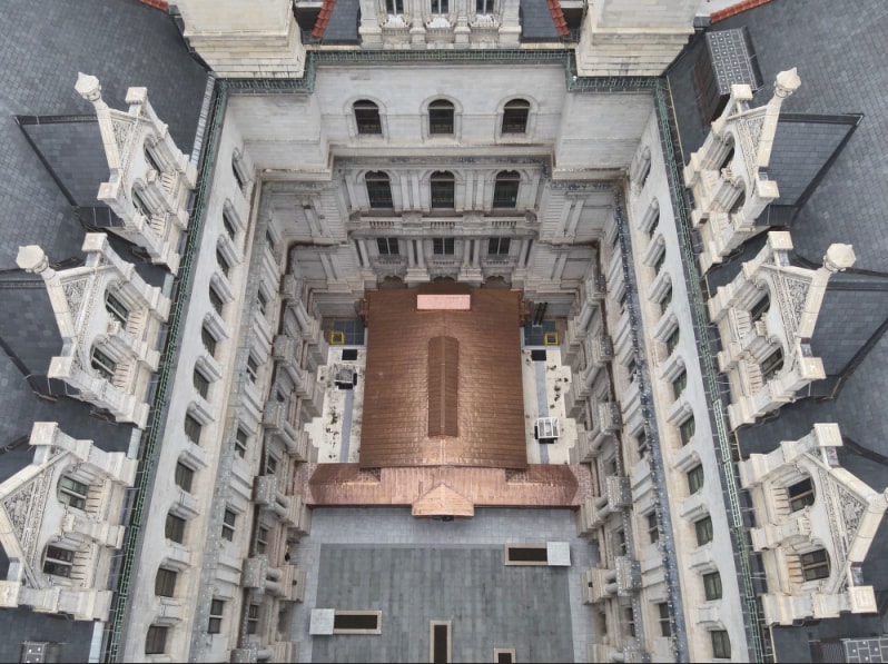 Aerial view of the New York State Capitol Building roof restoration using Siplast Paraflex