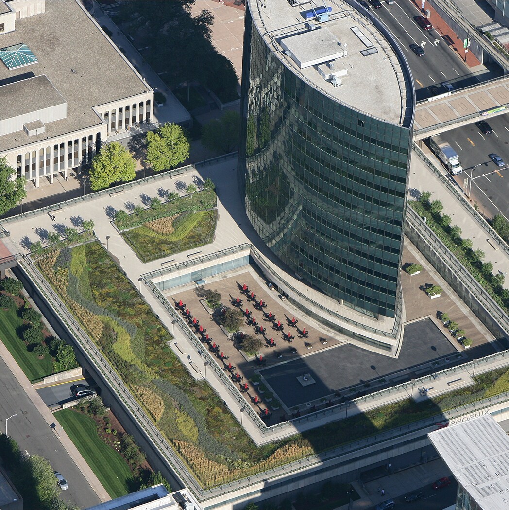 Wide shot of Phoenix Plaza One with extensive green roof using ParaGREEN system and integrated drainage.